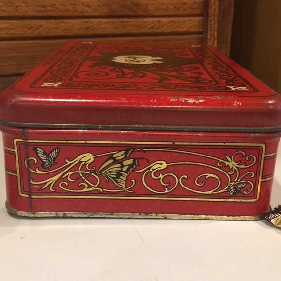 Vintage DeMet’s English Toffee Tin - Picture 3 of 8